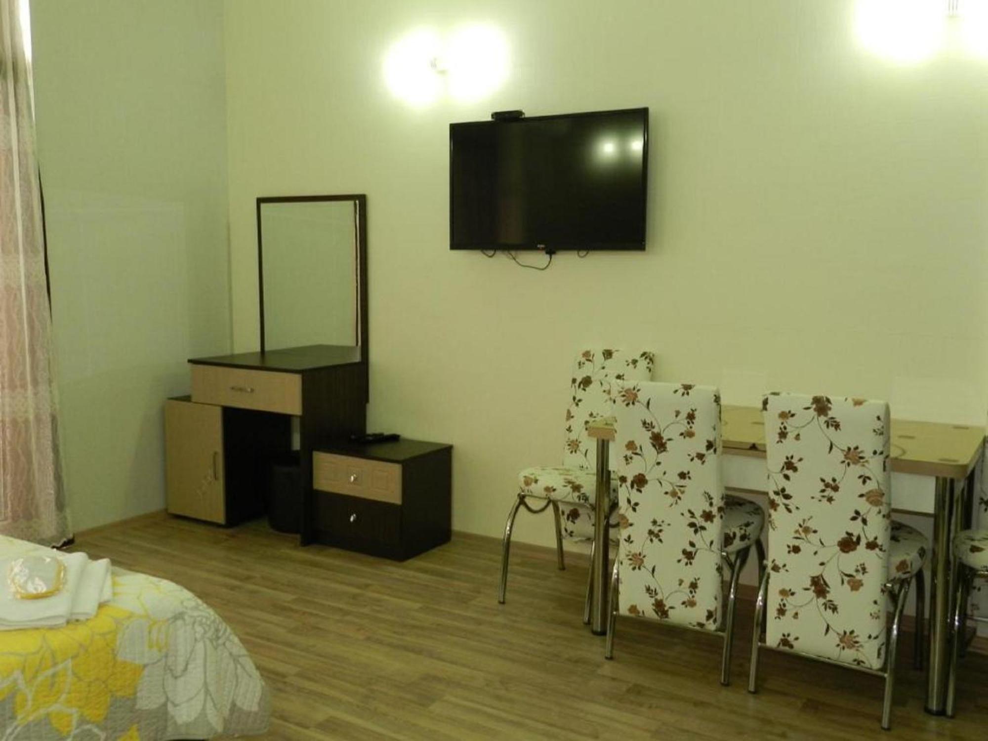 Apart Hotel Black Sea Towers Batumi Exterior photo