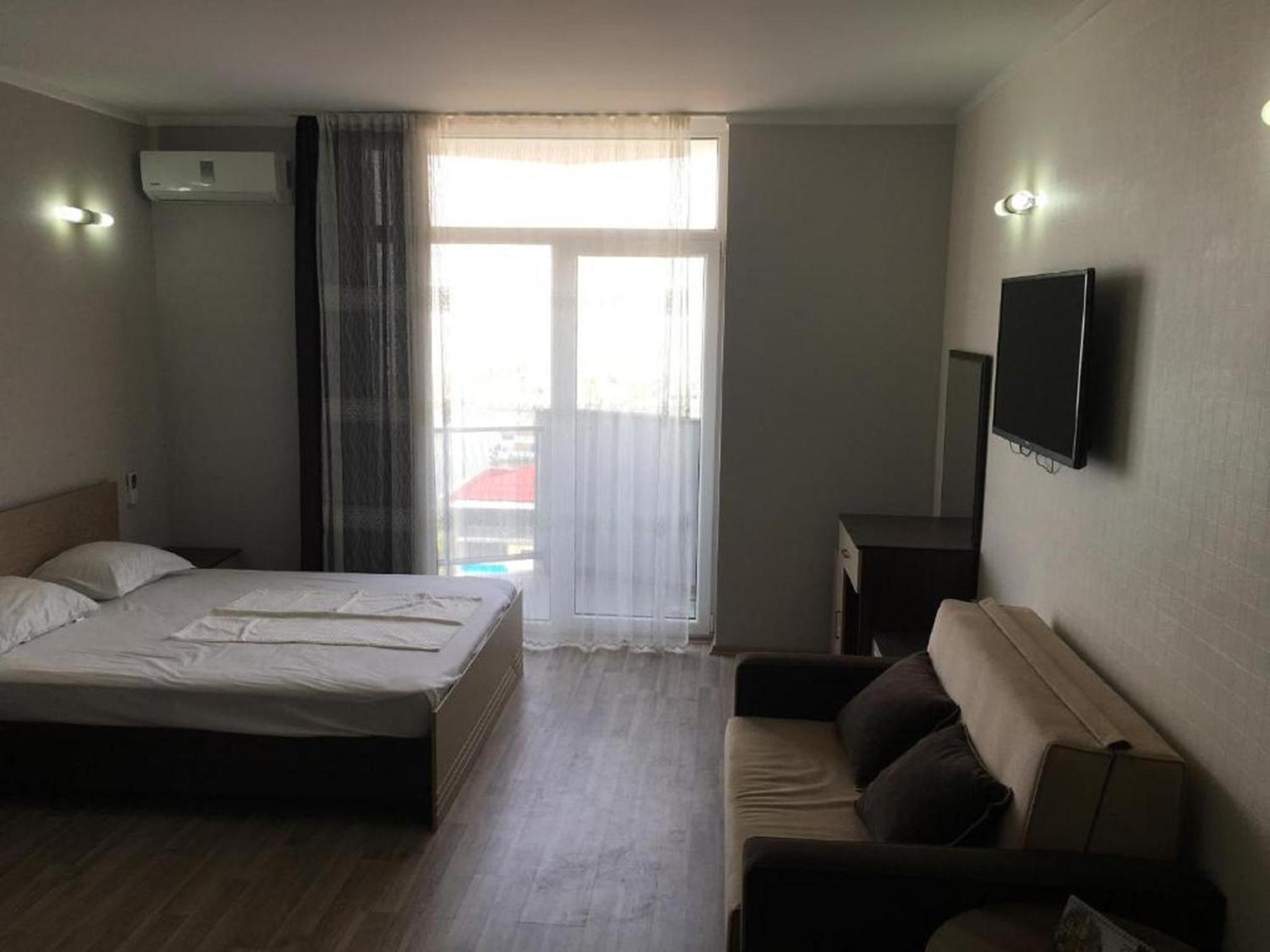 Apart Hotel Black Sea Towers Batumi Exterior photo
